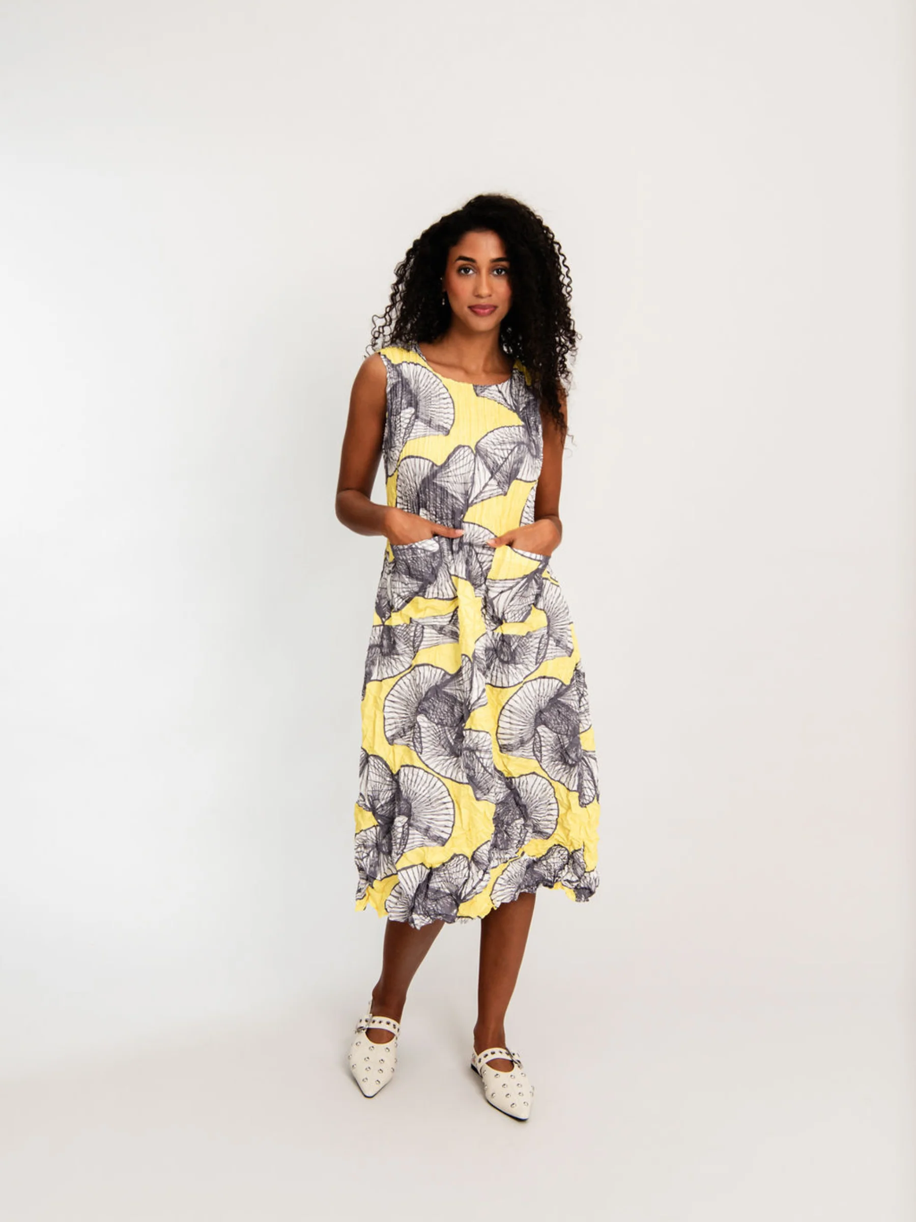 Smash Pocket Dress - Image 20